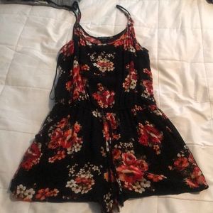 Lady’s large tank / shorts romper